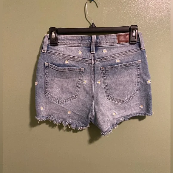 3 pack-Hollister Women's Denim Shorts - Dark Blue - Picture 9 of 10